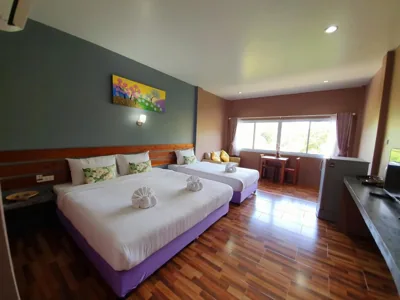 Triple Room with Mountain View — Greenery Resort Koh Tao